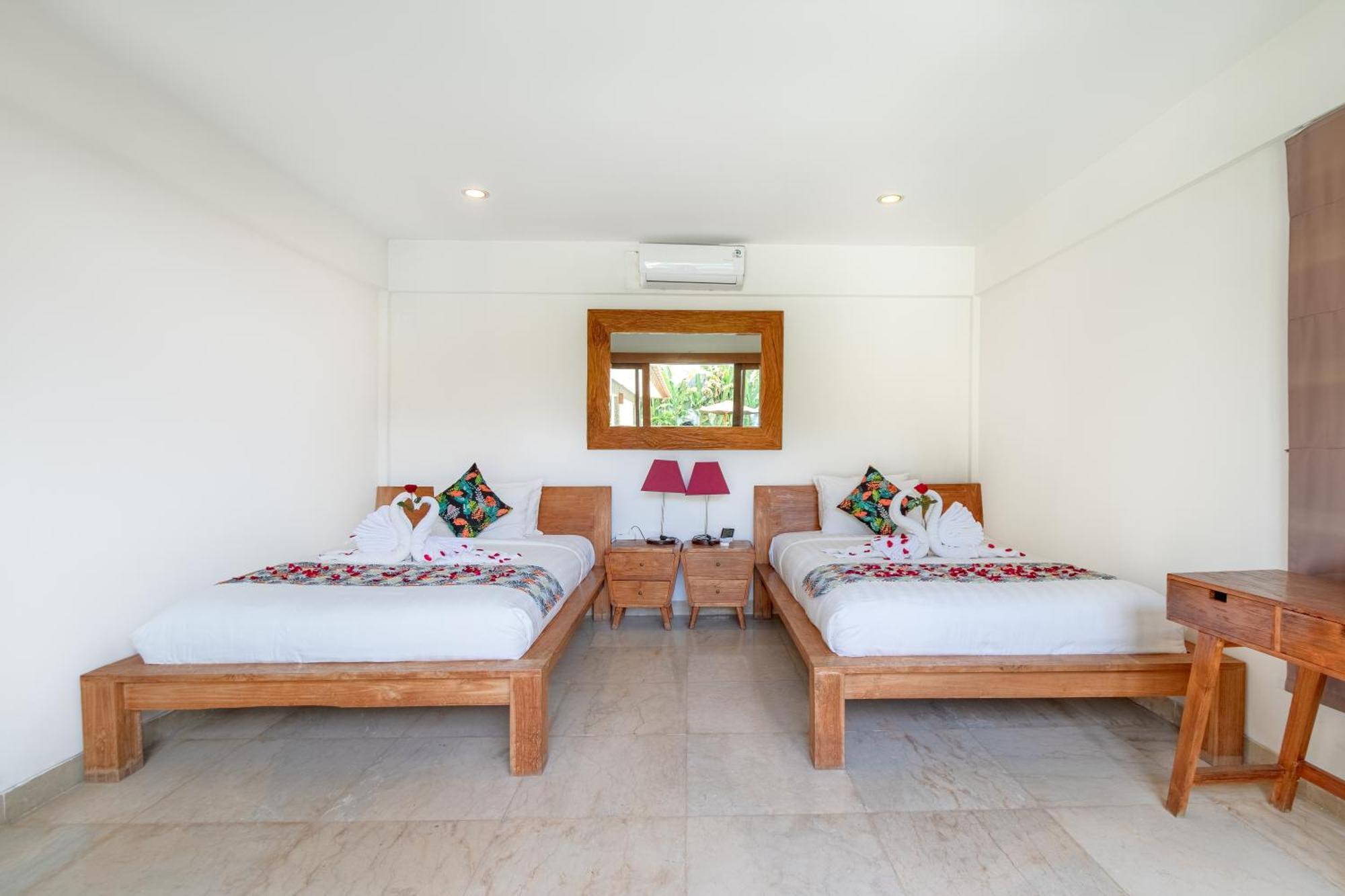 Two Lizards Beach Villas ซานูร์ ภายนอก รูปภาพ