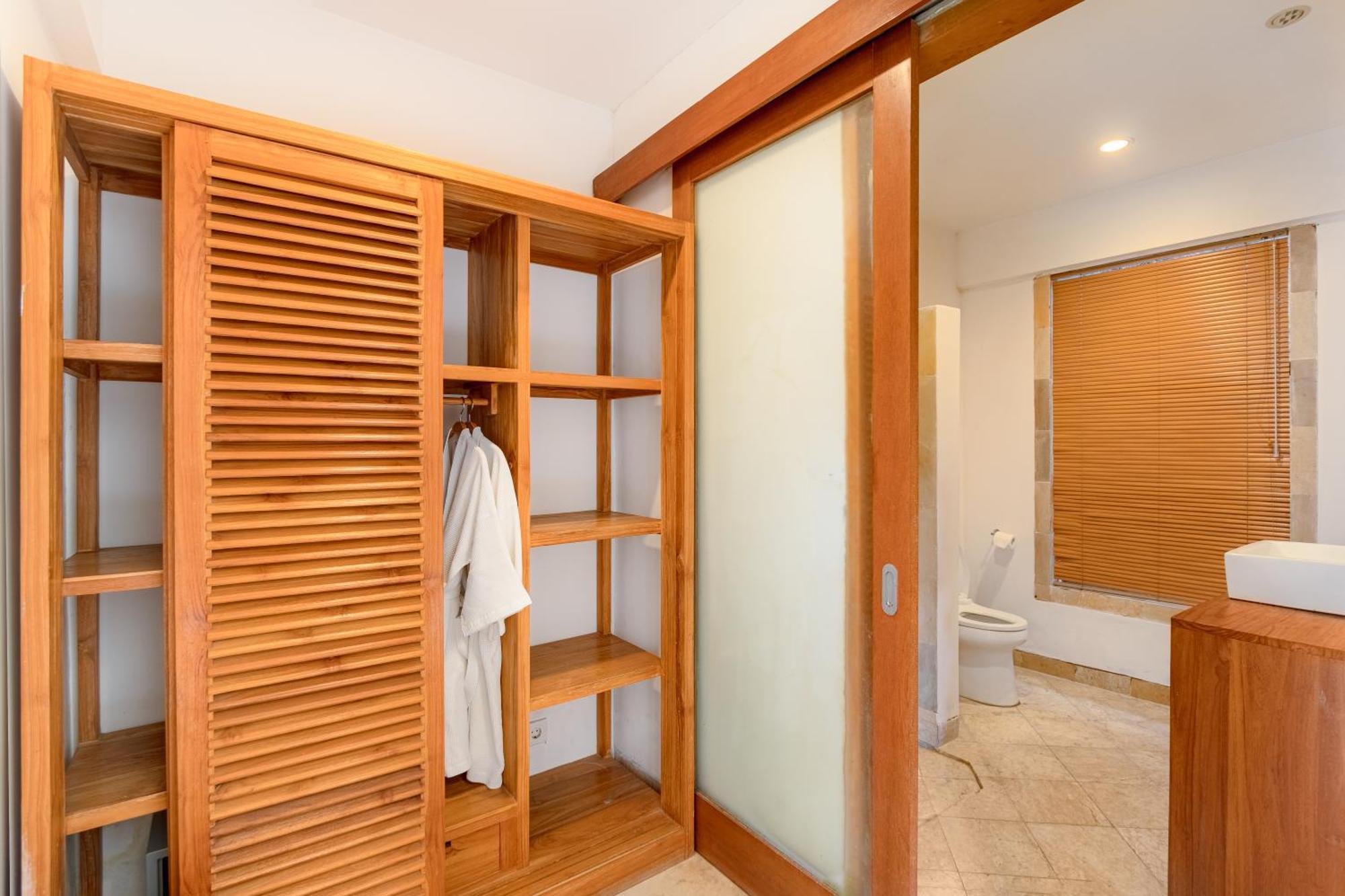 Two Lizards Beach Villas ซานูร์ ภายนอก รูปภาพ