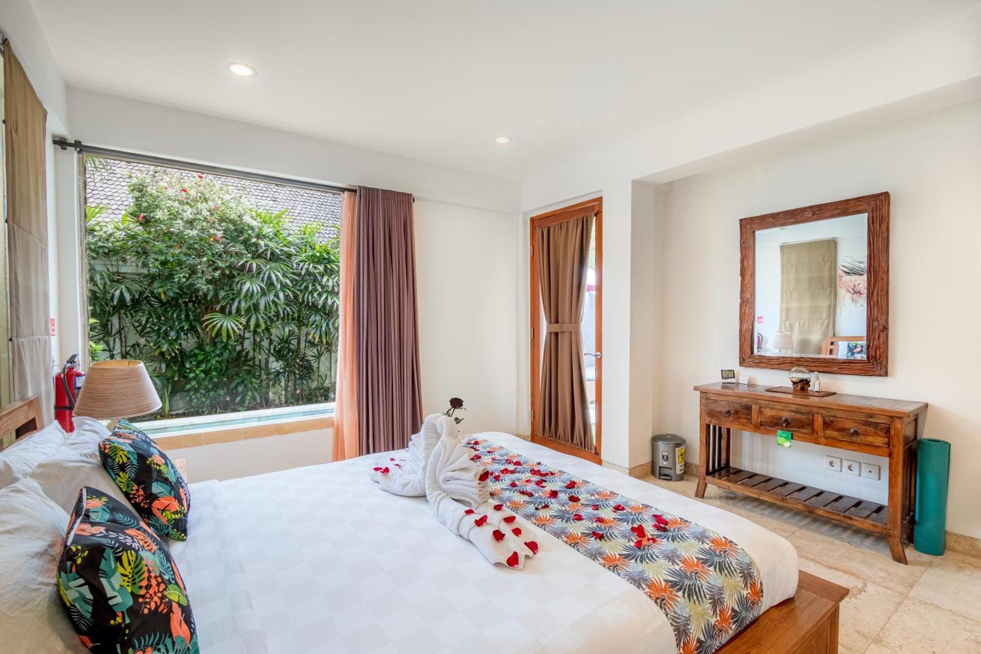 Two Lizards Beach Villas ซานูร์ ภายนอก รูปภาพ